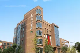 不用信号也能导航 “小小陀螺”转动惯性导航大市场图片