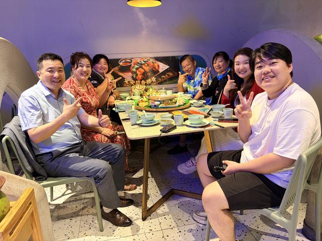 聊聊家里这点事儿（大女儿婚礼进行时09）