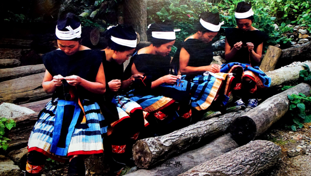 广西与贵州交界处的“菇类村”，女性衣着开放，以母系社会为主