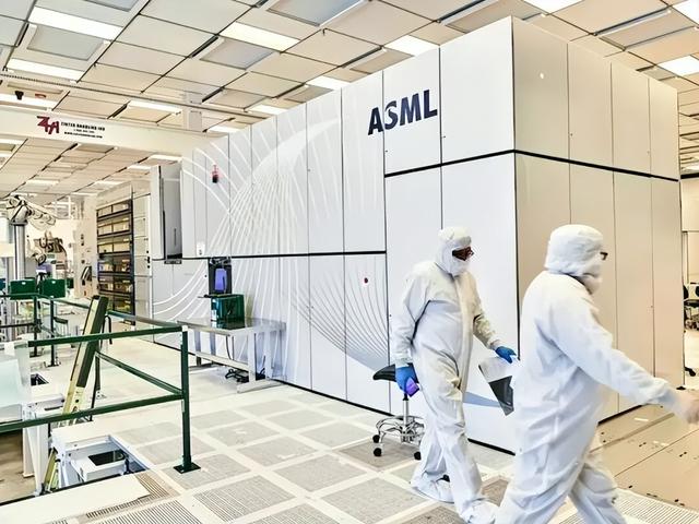 荷兰也没有料到！ASML正式宣布结果，外媒：下手有点早了