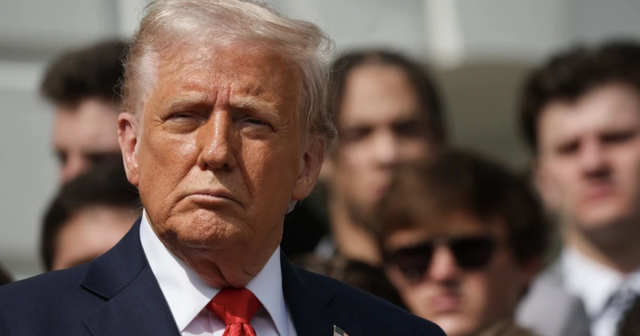 川普重启核爆试验，普京亮出末日武器，中美俄核博弈进入危急时刻