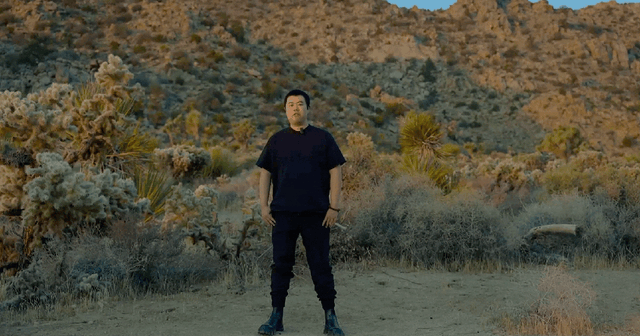 明星 AI 硬件翻车后被骂，反手把自己“炸了”，并放了一个大招