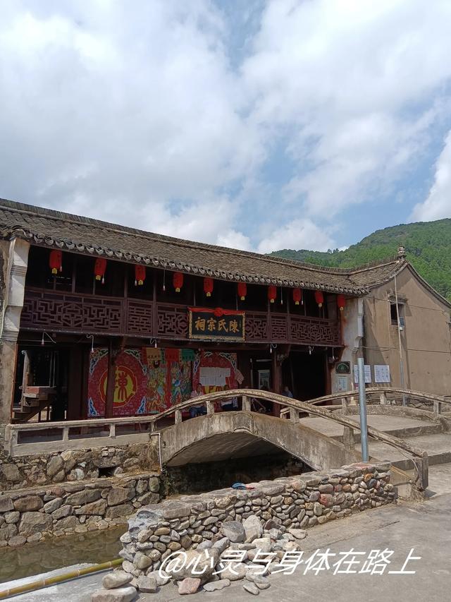宁波东出发，一天玩转三门七个小众景点，随手一拍就是桌面壁纸。