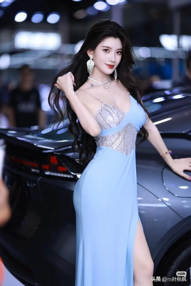 车模界的劳斯莱斯:BB酱,身材火辣性感,曲线玲珑,倾国倾城