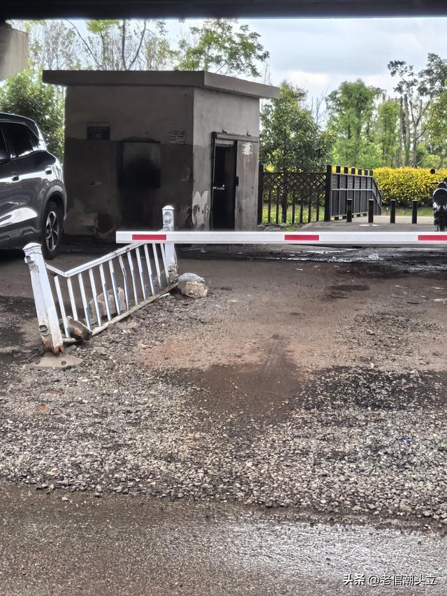 昆明的这个地方还是值得大家去走一走，看一看