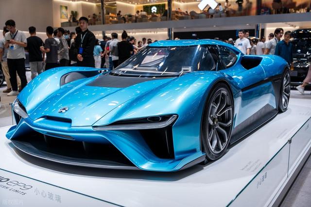 李在明学聪明了，趁着高市缠斗中国之际，主动打出了“亲华”旗号