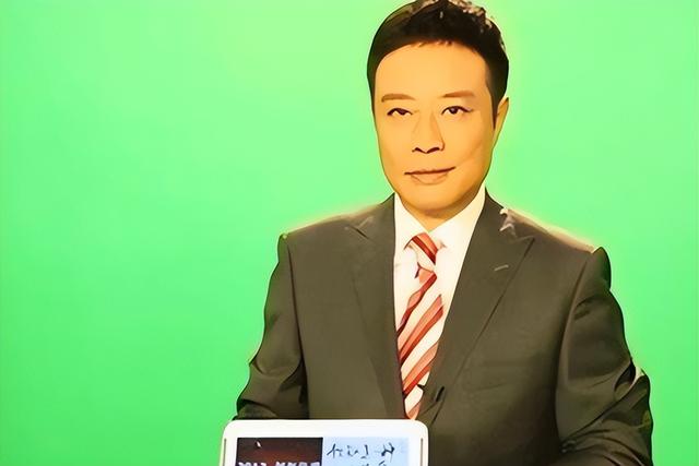 没想到，主持央视天气预报将近30年的宋英杰，竟是兼职的"临时工"