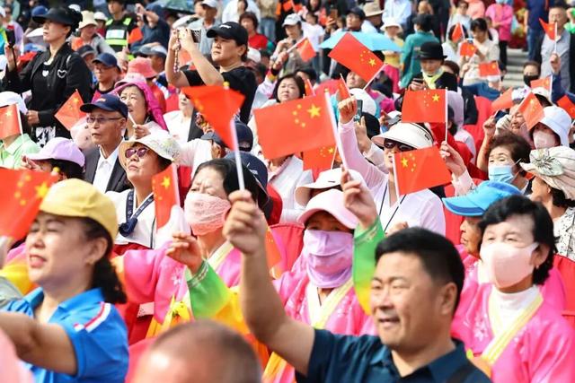 “三园”嗨玩，“四街”漫游！把长春秋天的仪式感拉满了~