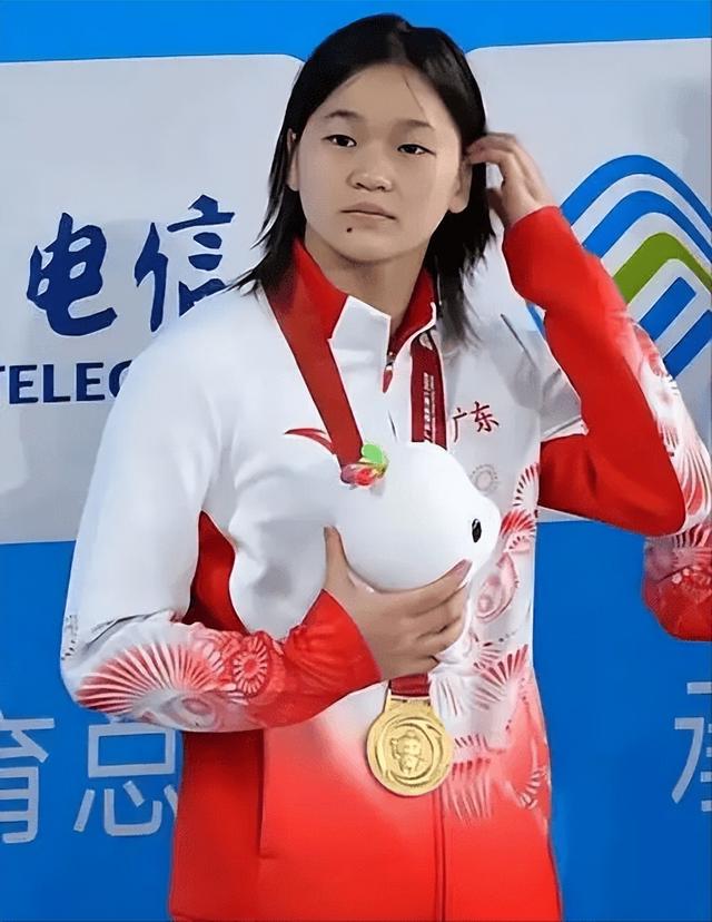 赴新疆滑雪，缺席冬训，全红婵无缘国家队？谁注意陈芋汐行程安排