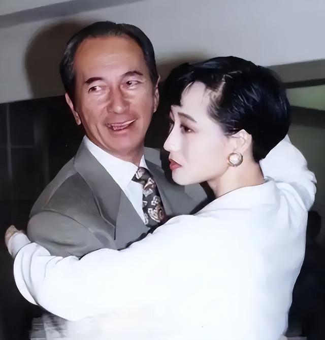 “换心”传闻真相大白仅1月，李连杰官宣3大喜讯 野心太大藏不住了