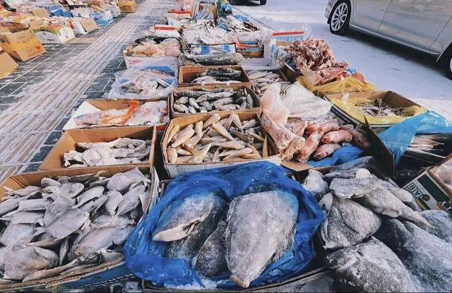 额尔古纳：货是冰的 话是热的 生活智慧是“冻”出来的