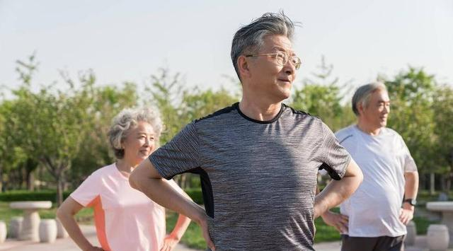天天运动“延寿”还是“折寿”？追踪45年发现：多运动不等于长寿