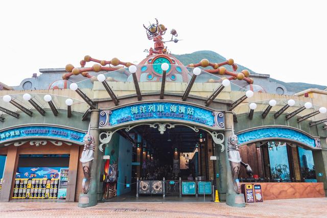 香港海洋公园，缆车俯瞰山海，探梦幻水族馆，假日亲子游的好去处