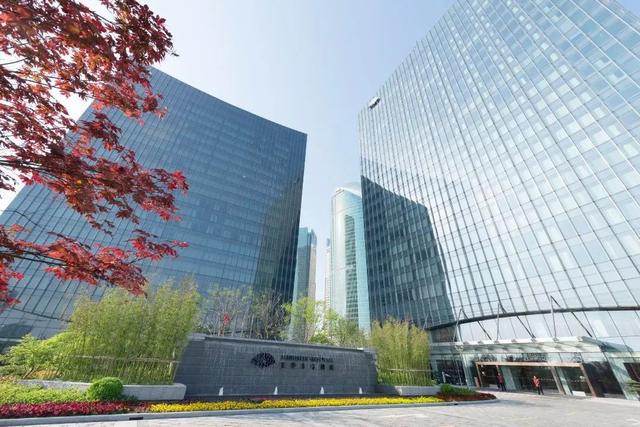 上海顶级酒店进化史：从外滩传奇到云端之巅