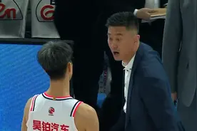 广东9连胜最后时刻，徐杰重伤退赛！全程5打7，解说一直偏袒北京图片