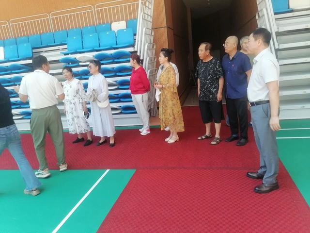 走进校园收获多·旅游文化展风采