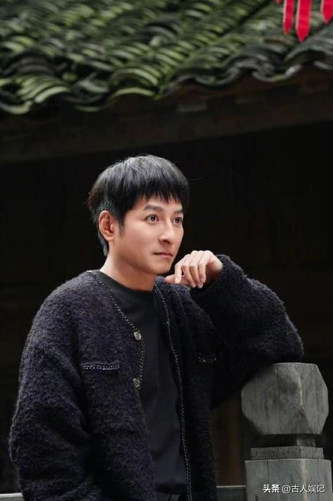 从主持人到“精神病” 无儿无女消失多年的李维嘉 48岁现状令人唏嘘