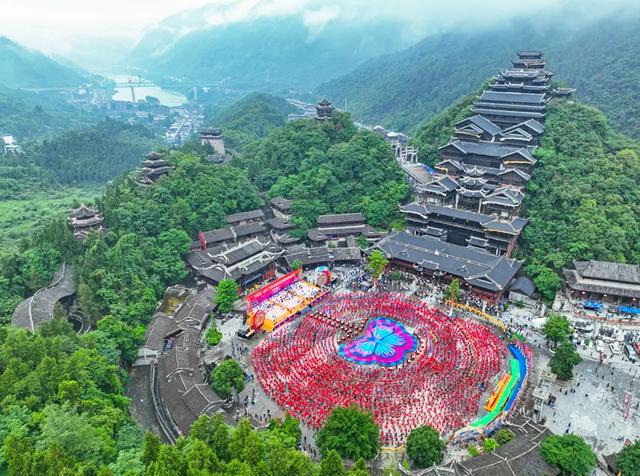 火到海外！重庆“朋友圈”持续扩容，“圈粉”全球！