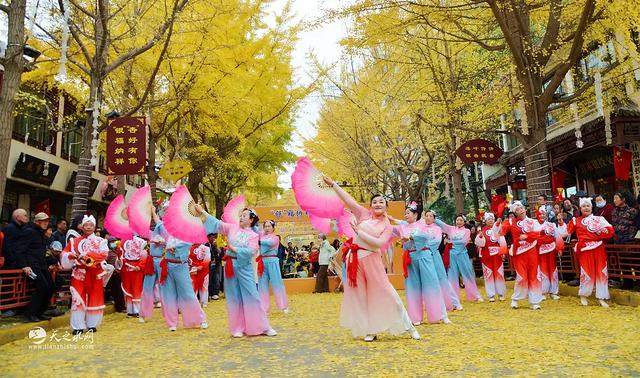 金色长廊映秦州,黄金大道引客来!