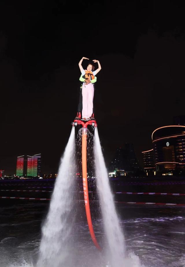 简直太刺激！就在万平口，很多人都去看了！