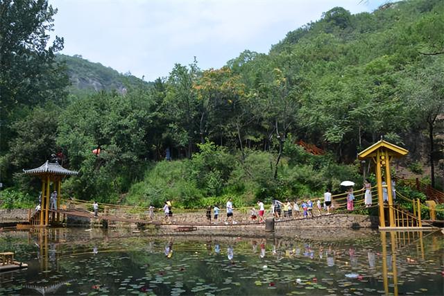 走进蒙山景区，感受夏日清凉...