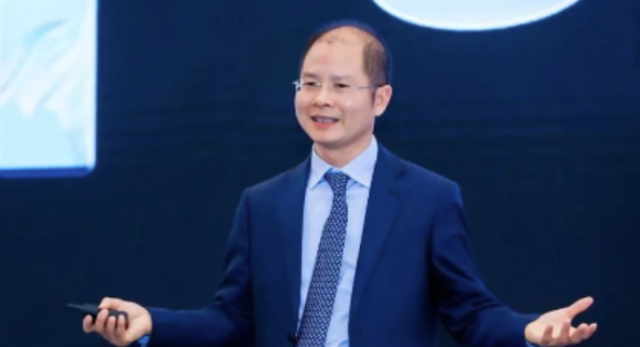 他才是任正非最信任的2号人物！稳居华为权力核心15年，战功赫赫