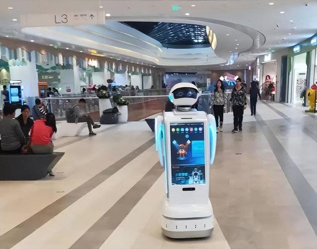 特斯拉Optimus2025功夫秀！AI驱动+2026量产，剑指100万台？