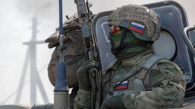 乌克兰割地几成定局,泽连斯基还想全身而退,就差一次全国公投