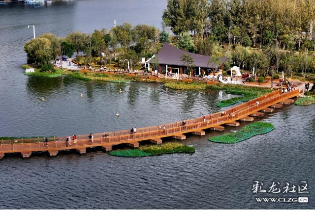 东风坝开合浮桥打个卡