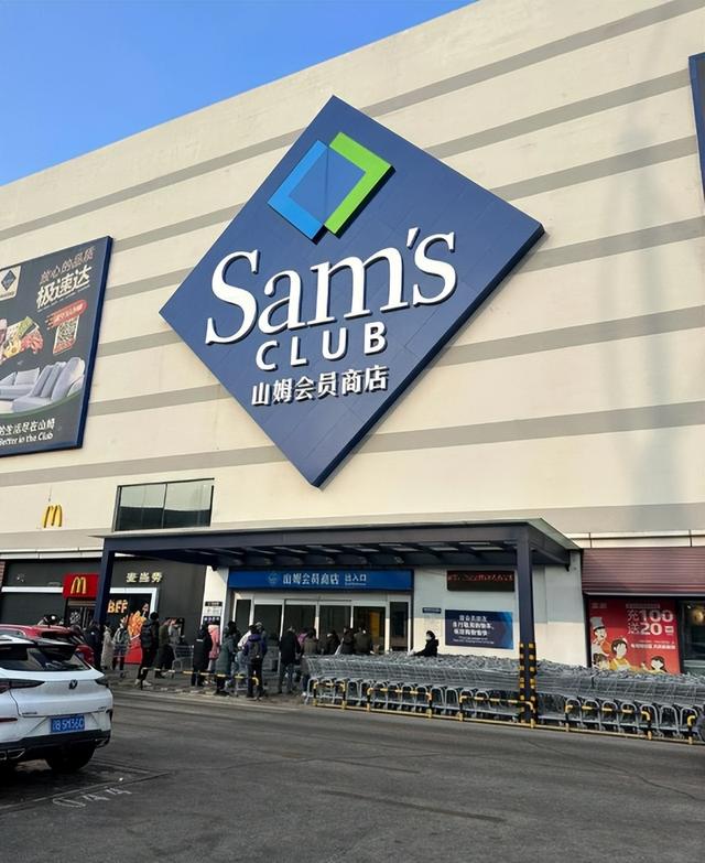 无印良品闭店10家，胖东来却成打卡地？实体店活下去3个底层逻辑