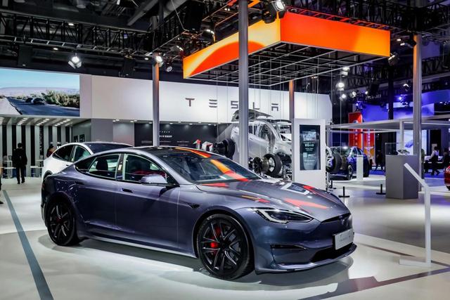 日媒：给中国50年也造不出日本发动机！马斯克：中国车企值得尊重