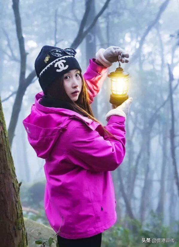 平天山美成了银装素裹的童话世界！贵港人：冷到发抖也要去