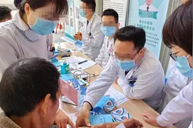 43岁男子得尿毒症，靠透析只能活1年半，医生无奈：来的也太迟了图片