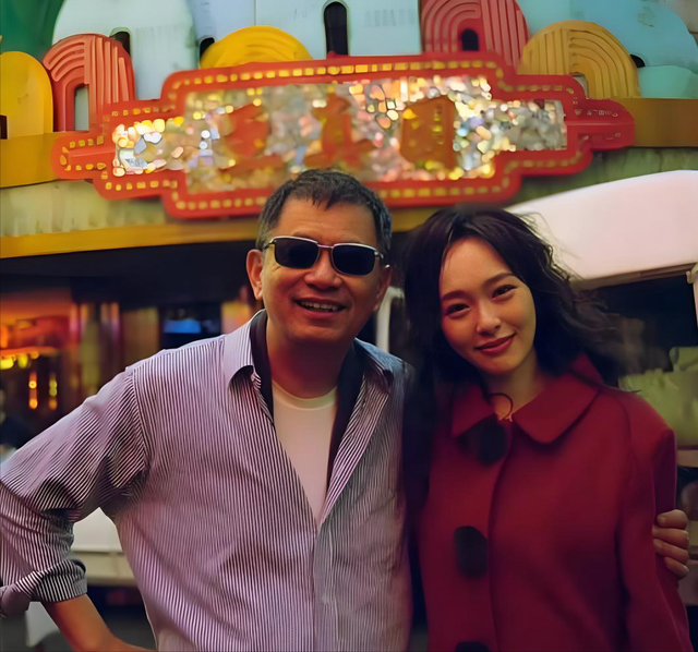 陪玩陪睡根本不够！集体开嫖、目无王法、舔手指，阴暗面藏不住了