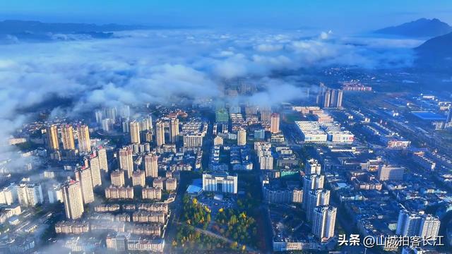 重庆藏着一个官方认证的“小成都”，特色宝藏美景多，你去过吗？