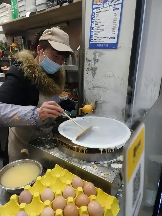 蹲点半月选的铺	，日卖200份仍闭店，天津阿姨的北京创业启示录