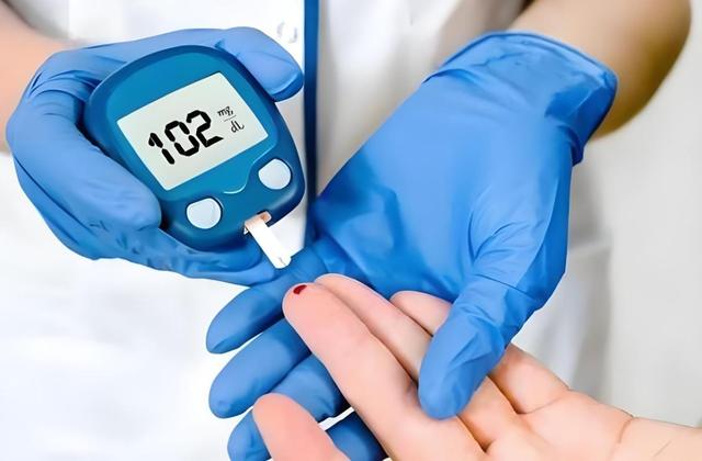 比芋头养人，比红薯通便，中老年要多吃	，养肝排毒健脾胃！