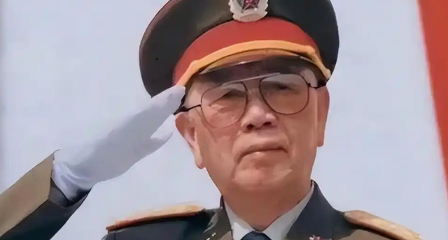 首次访华就不尊重我国？中国当场撤走仪仗队：摆正态度再来吧！