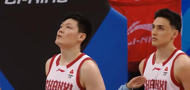 CBA疯狂一夜赵继伟复出24分7助 辽宁结束2连败 山西末节逆转北京