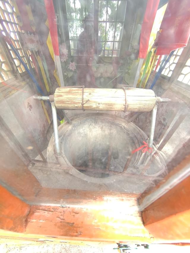 歪打误撞，驻车海藏寺停车场，进寺拜佛，原来暗藏千年灵均台