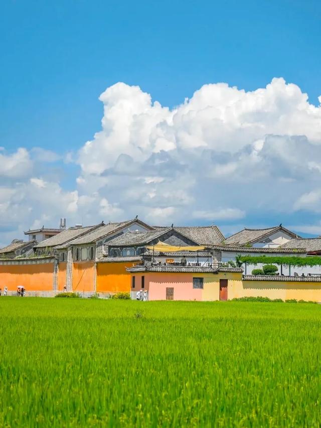 云南适合小住三五天的6大古镇，不去真的会后悔！特别是最后一个
