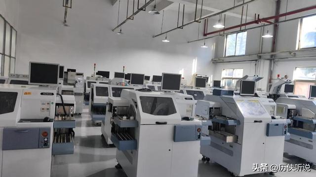 美经济专家：中国提前囤积了大量进口设备，把美国政客耍的团团转
