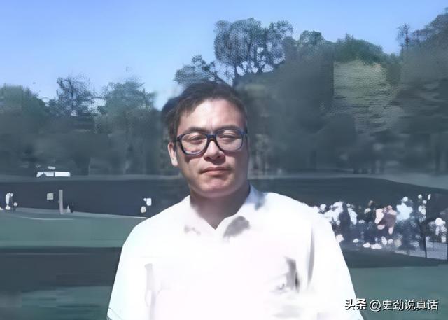 副厅与200多人有不正当关系，受审时猖狂说教，看到证据崩溃大哭