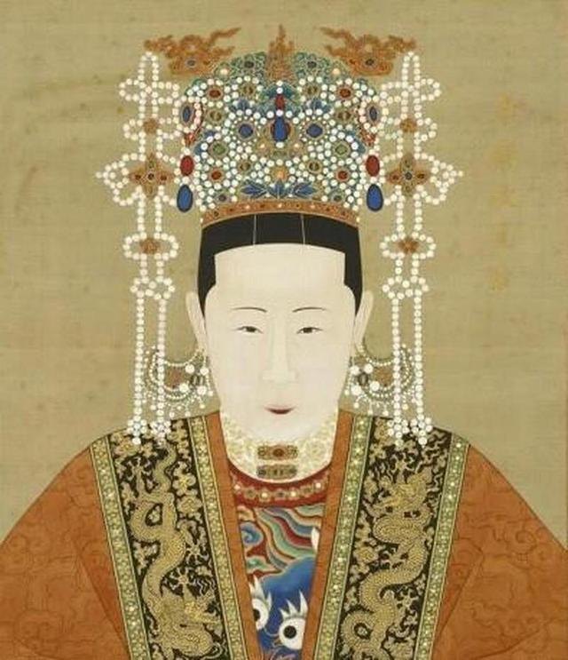 太子朱见深在洗澡，乳娘进来加水，他邀请共浴，乳娘竟同意了！