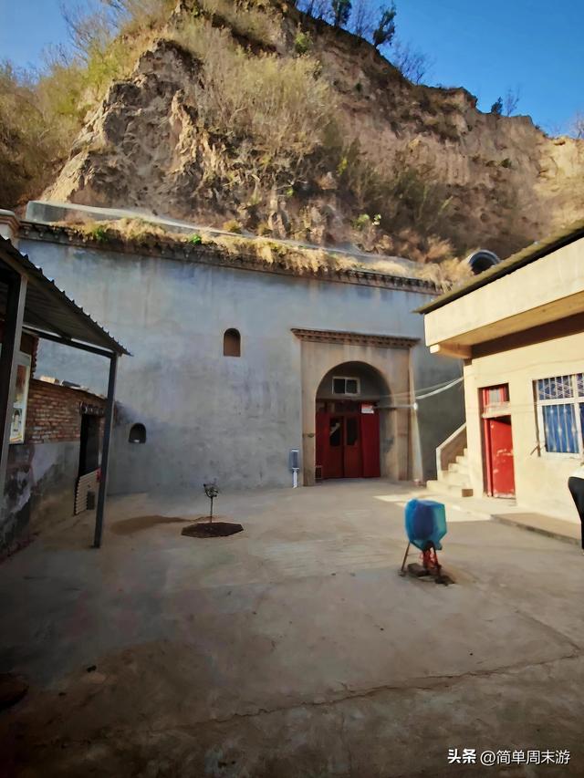 19）虎牢关闲溜记，寻绊马索，登点将台，望黄河渡口，品三国风云