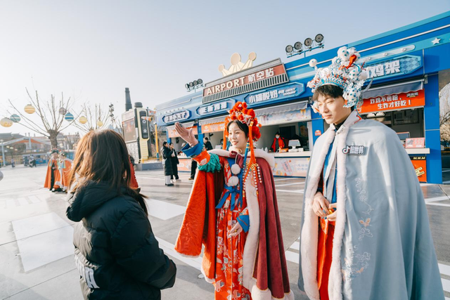 太原方特潮味中国年“马”上启程，新春欢乐不重样