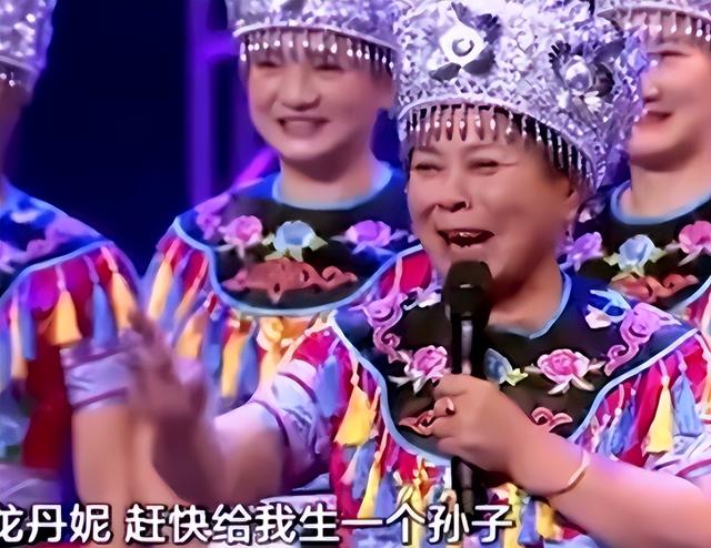 从主持人到"精神病"	，49岁无妻无子的李维嘉，给不婚人士提了个醒