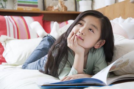 探寻人工智能AI是工具还是伙伴？对人类是“取代”还是“帮助	”？