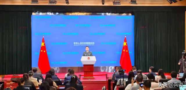 中方军机对日亮剑后，高市早苗终于打破沉默：中方必须立保证