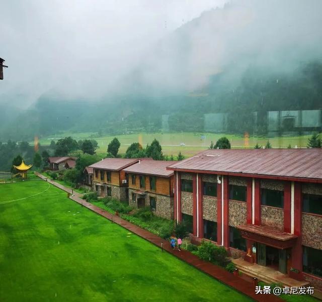 多幸运！我们一起邂逅了大峪沟的那一场烟雨